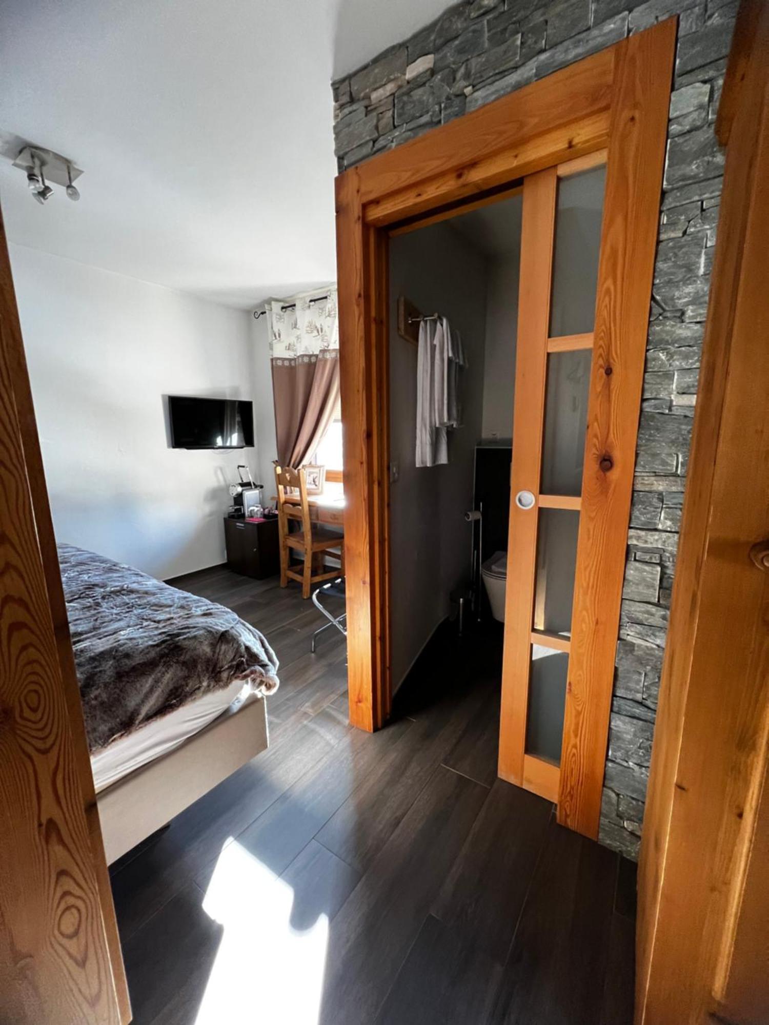 Hotel De Charme La Poste アンゼール エクステリア 写真